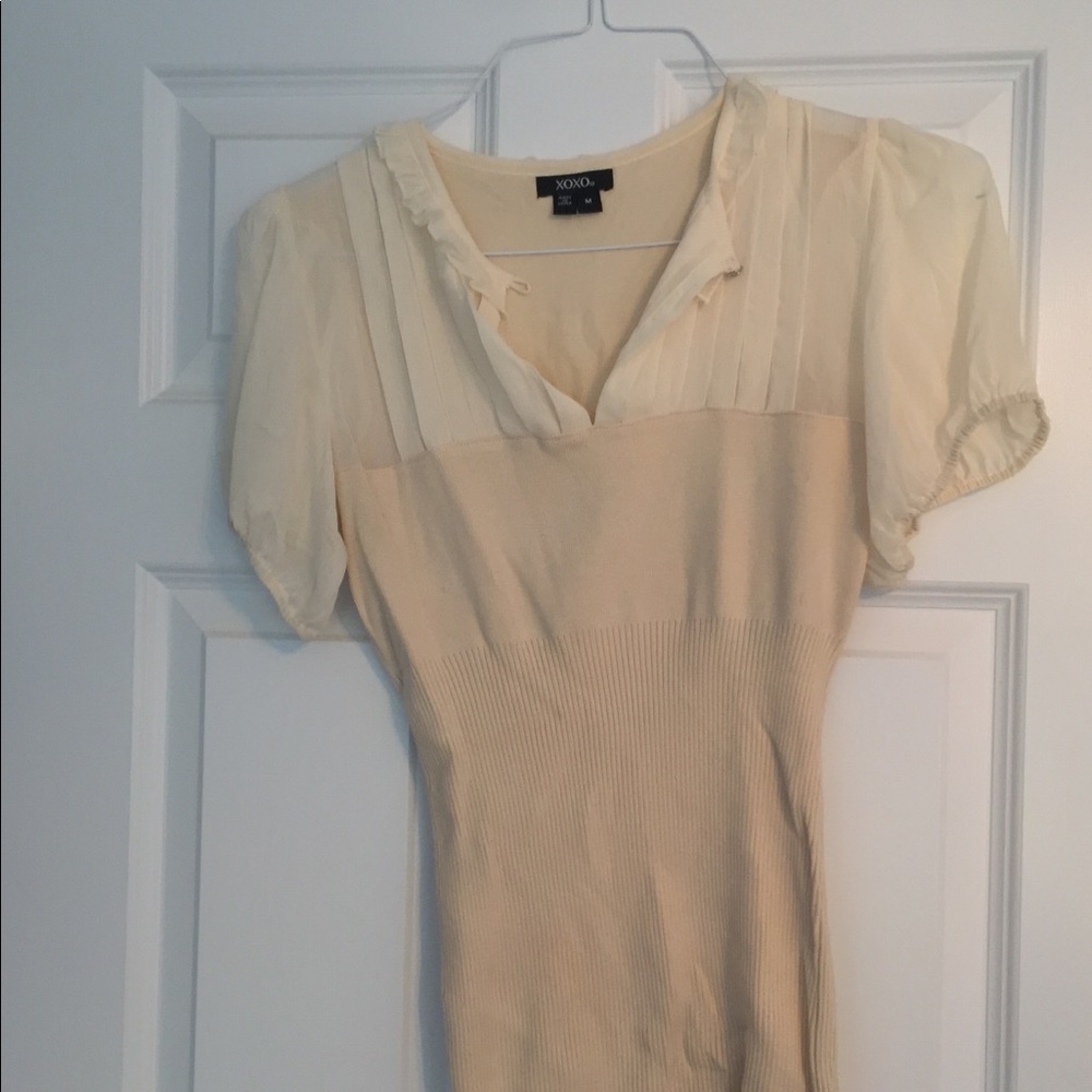 XOXO beige top